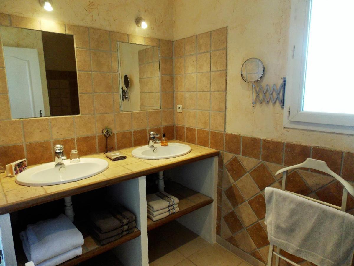 Les Coronilles Beaucaire (Gard) Exterior foto