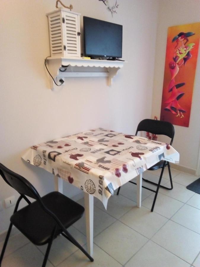 Les Coronilles Beaucaire (Gard) Exterior foto