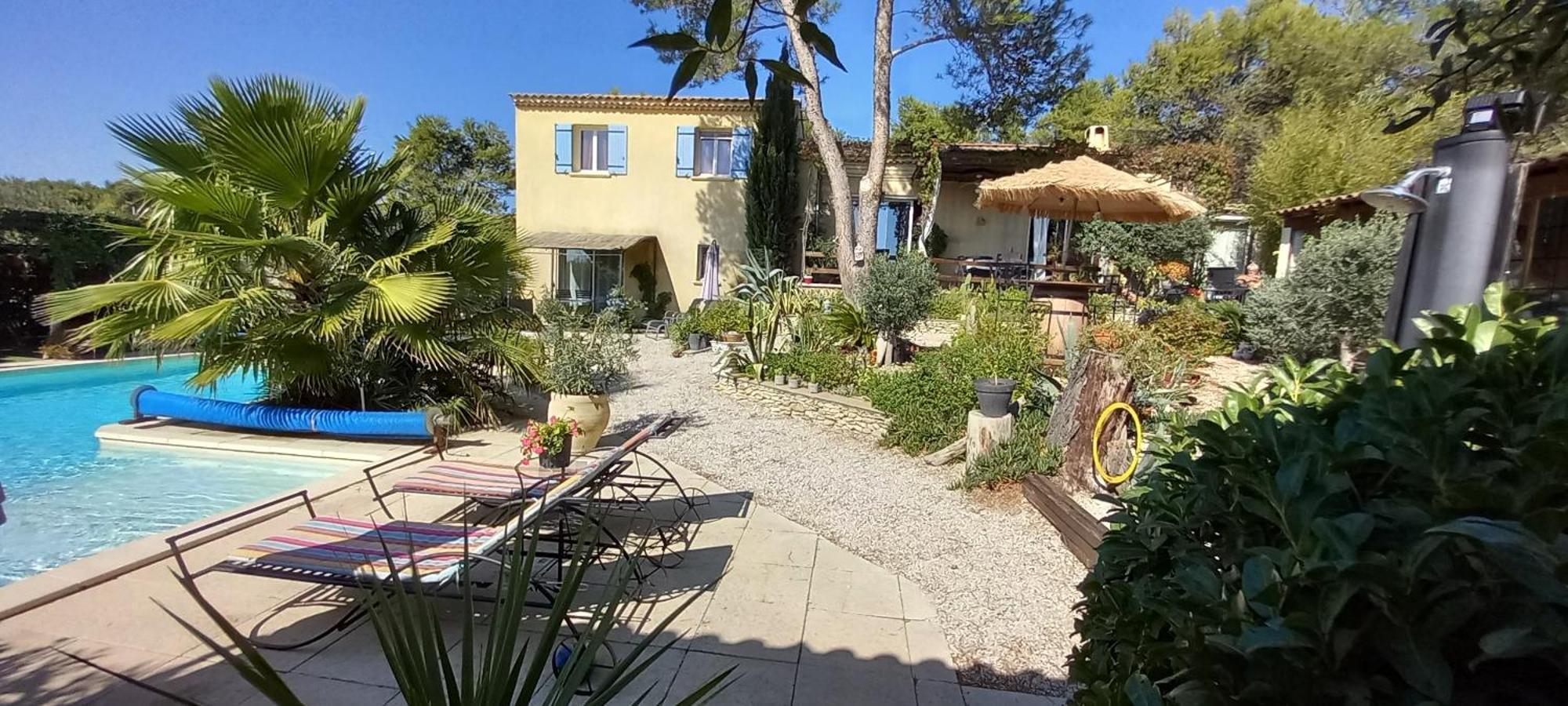 Les Coronilles Beaucaire (Gard) Exterior foto