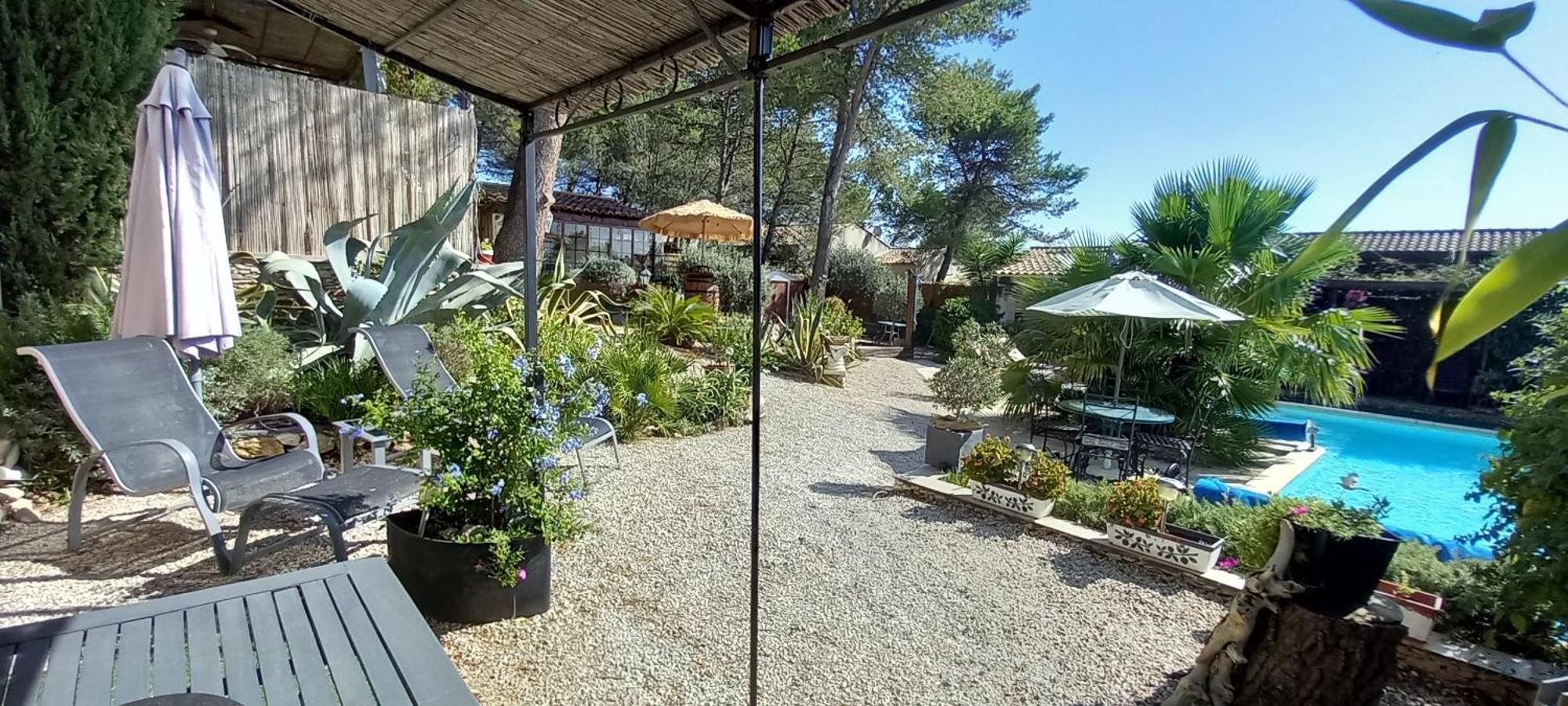 Les Coronilles Beaucaire (Gard) Exterior foto