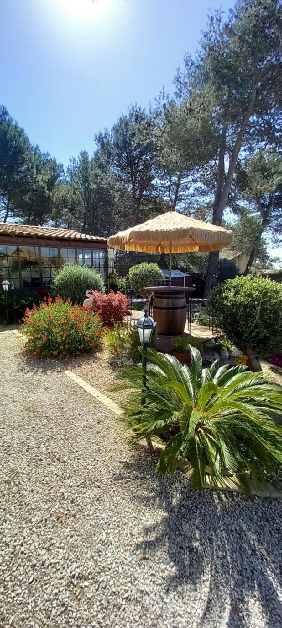 Les Coronilles Beaucaire (Gard) Exterior foto